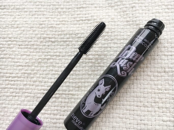 Neve Cosmetics maskara wegańska