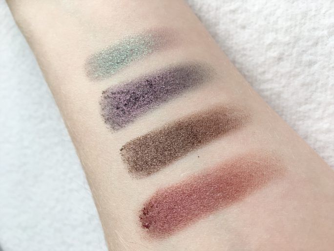 Neve Cosmetics cienie sypkie do powiek