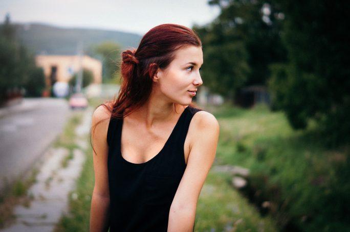 zasady pielęgnacji cery trądzikowej